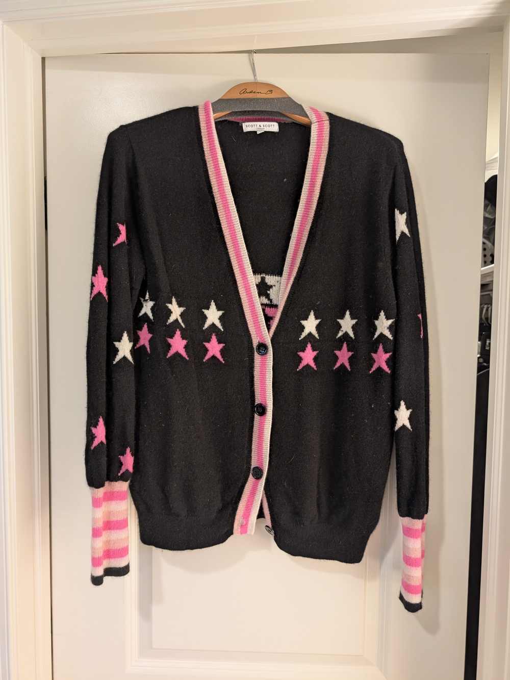 Scott & Scott London Cardigan